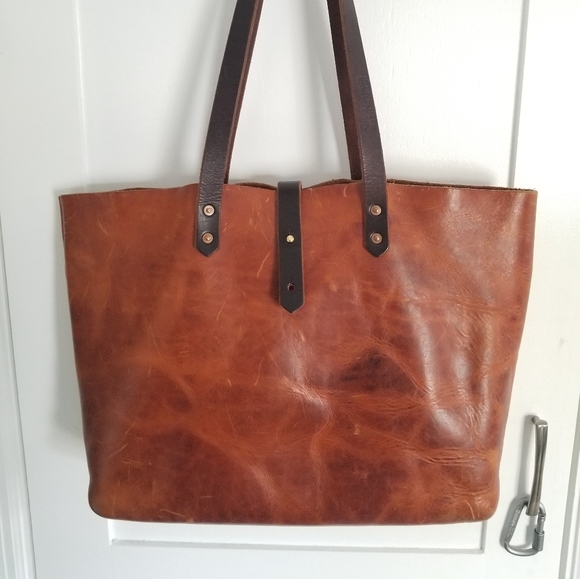 Koch tote - Picture 1 of 5